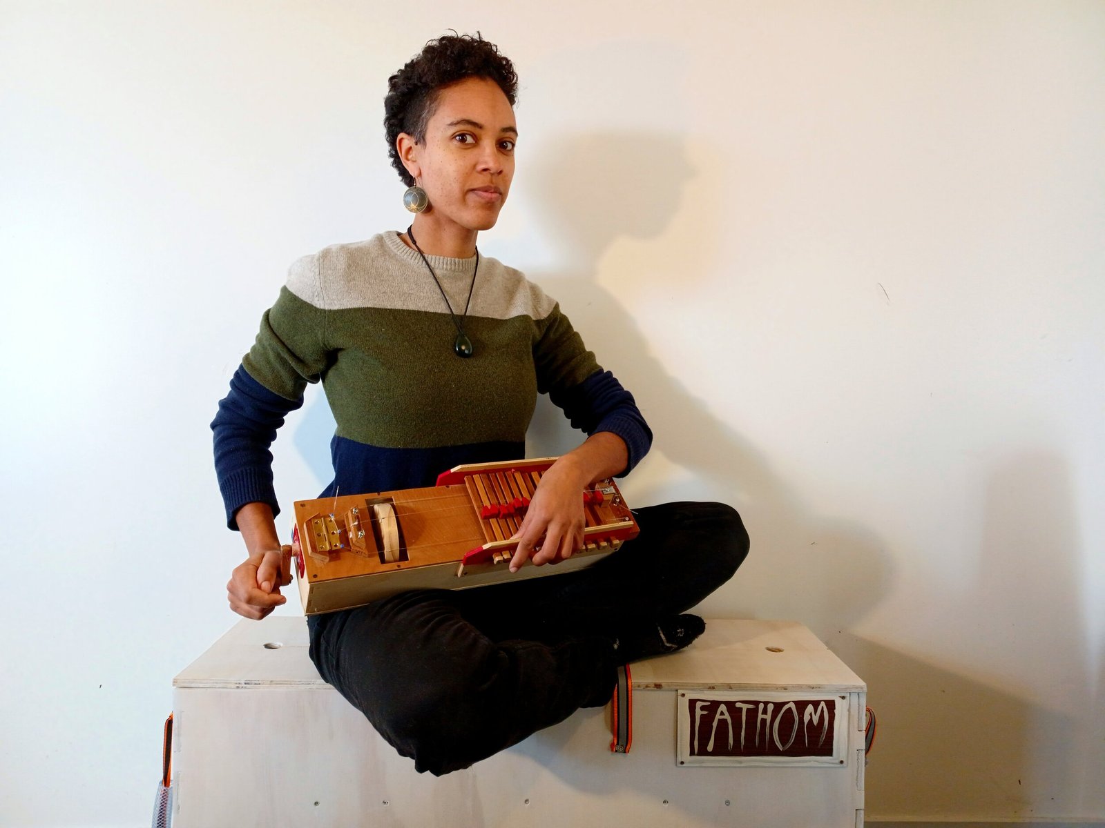 hurdy gurdy photo 2.jpg